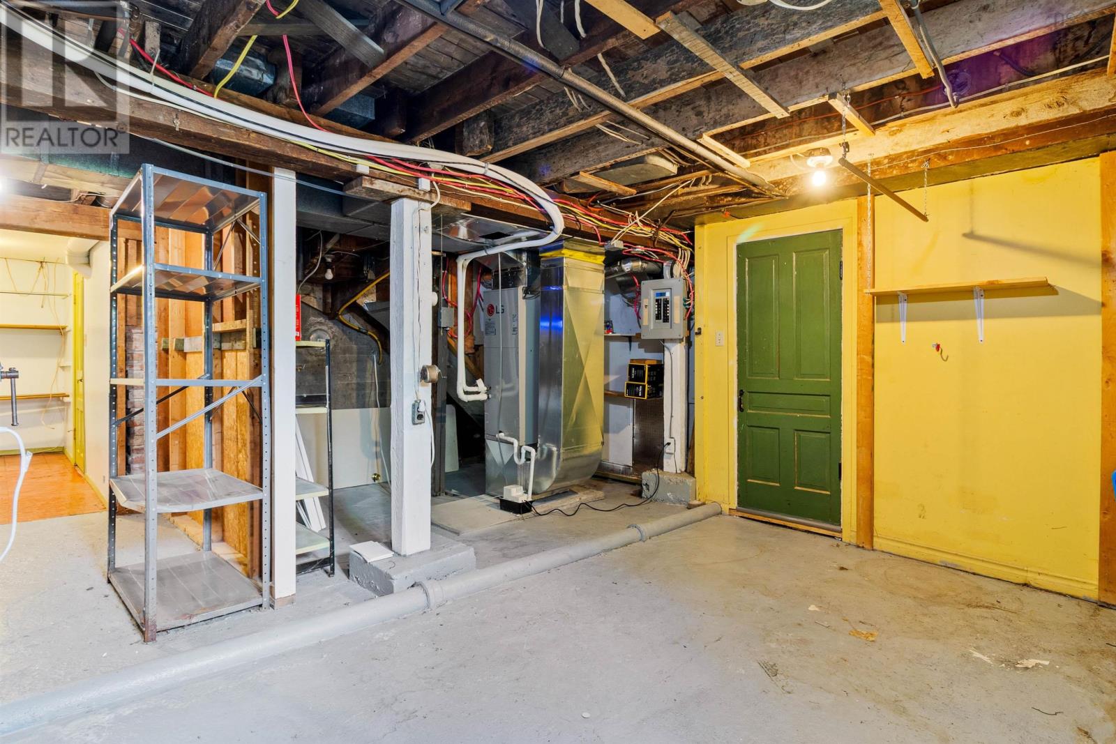 137 Pleasant Street, Dartmouth, Nova Scotia  B2Y 3P8 - Photo 36 - 202523719