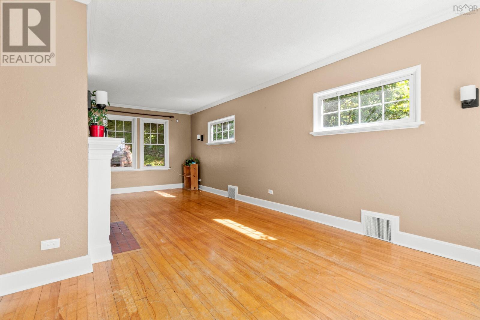 137 Pleasant Street, Dartmouth, Nova Scotia  B2Y 3P8 - Photo 7 - 202523719