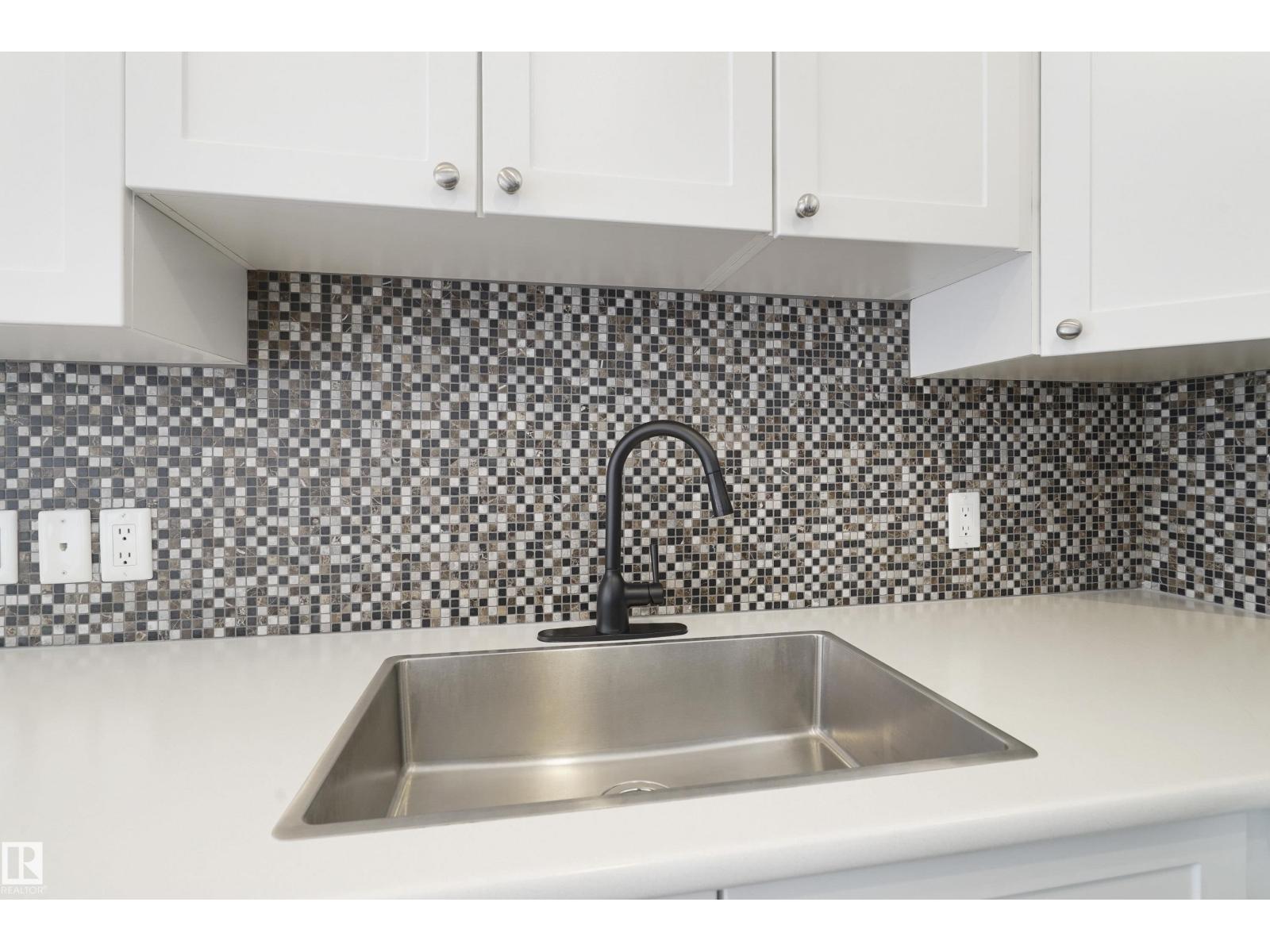 #414 10235 112 St Nw, Edmonton, Alberta  T5K 1M7 - Photo 9 - E4462271