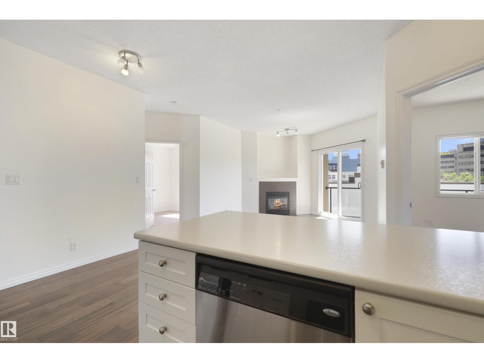 #414 10235 112 St Nw, Edmonton, Alberta  T5K 1M7 - Photo 8 - E4462271