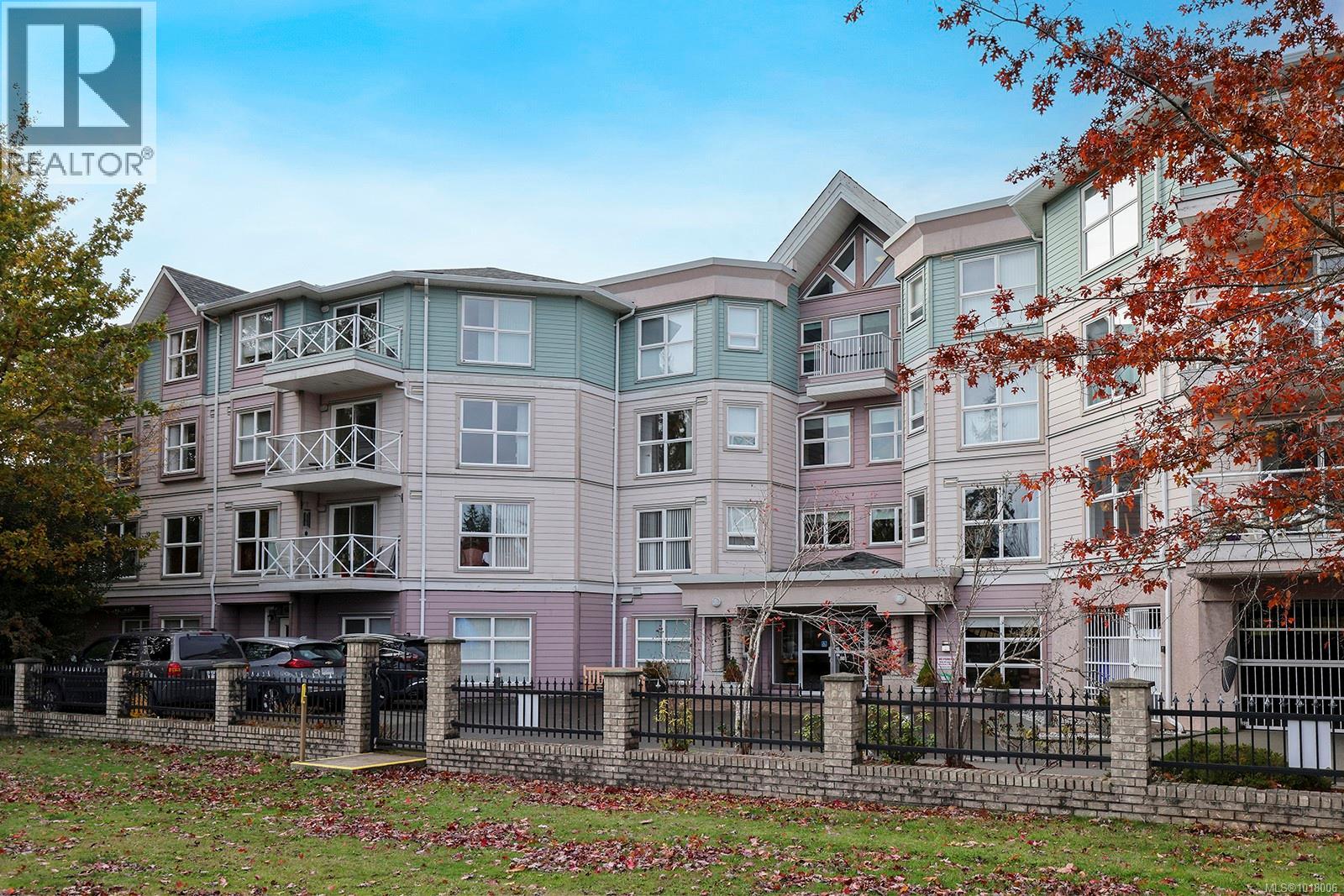 403 1683 Balmoral Ave, Comox, British Columbia V9M 2M9 - Photo 4 - 1018006