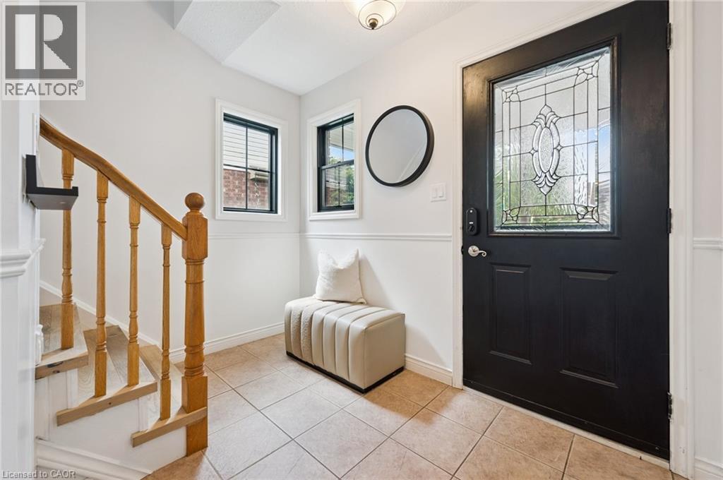 313 Millburn Boulevard, Fergus, Ontario  N1M 3S3 - Photo 3 - 40784675