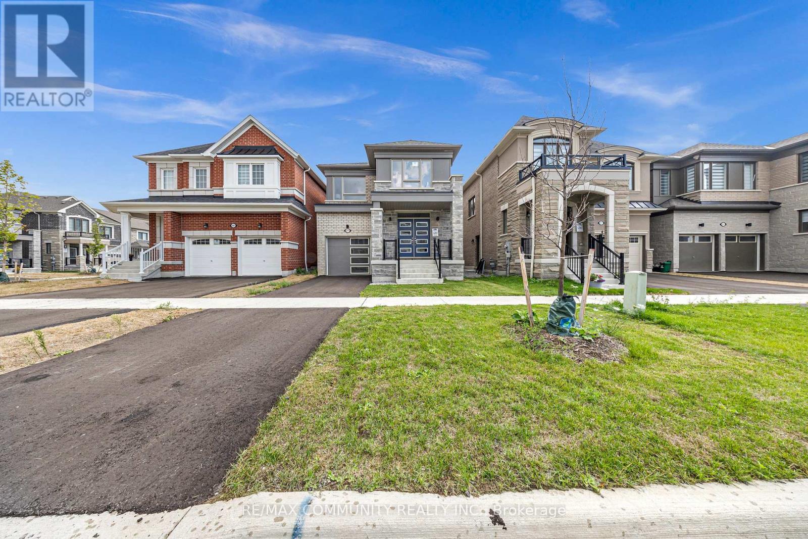2979 HEARTWOOD LANE, Pickering, Ontario