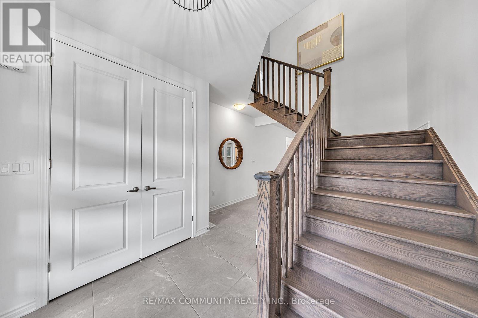 2979 Heartwood Lane, Pickering, Ontario  L1X 0P1 - Photo 3 - E12495792