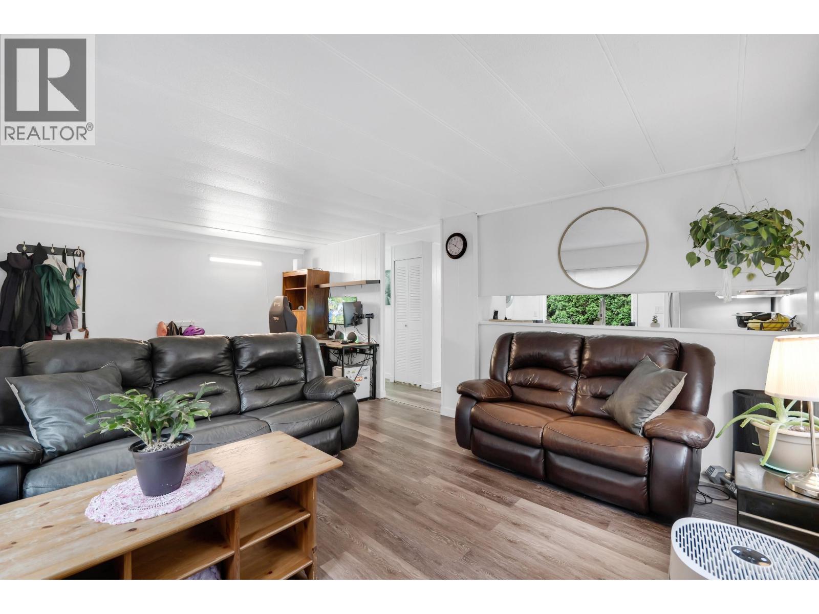 8 39884 Government Road, Squamish, British Columbia  V8B 0B1 - Photo 9 - R3062021