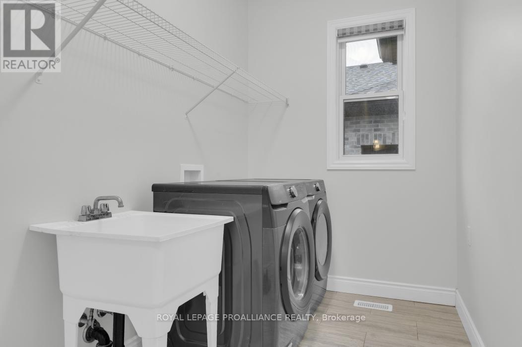 24 Aberdeen Street, Stirling-Rawdon (Stirling Ward), Ontario  K0K 3E0 - Photo 10 - X12495970