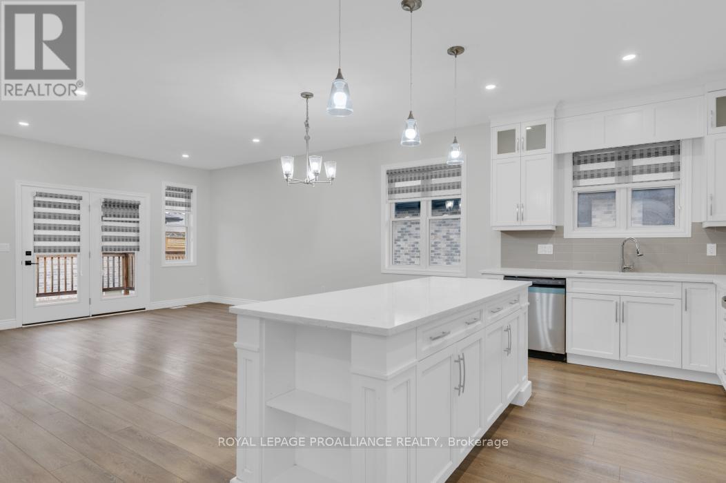 24 Aberdeen Street, Stirling-Rawdon (Stirling Ward), Ontario  K0K 3E0 - Photo 11 - X12495970