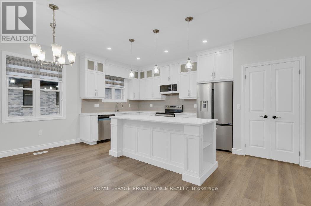 24 Aberdeen Street, Stirling-Rawdon (Stirling Ward), Ontario  K0K 3E0 - Photo 12 - X12495970