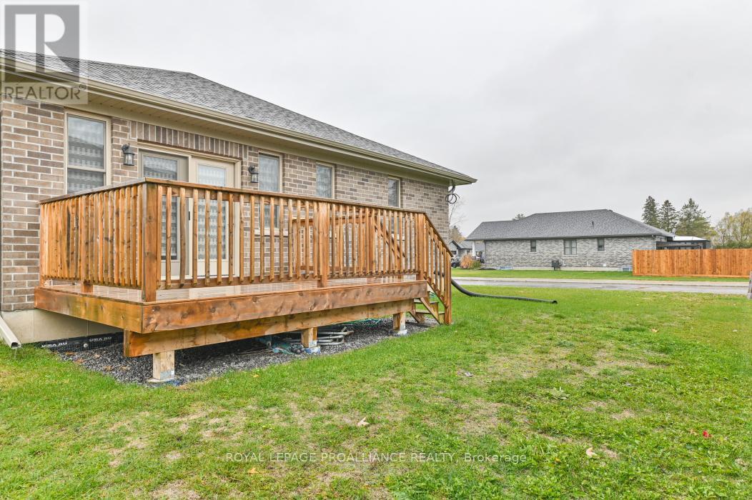 24 Aberdeen Street, Stirling-Rawdon (Stirling Ward), Ontario  K0K 3E0 - Photo 25 - X12495970