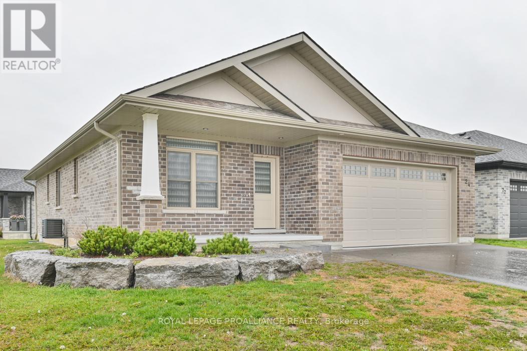 24 Aberdeen Street, Stirling-Rawdon (Stirling Ward), Ontario  K0K 3E0 - Photo 3 - X12495970