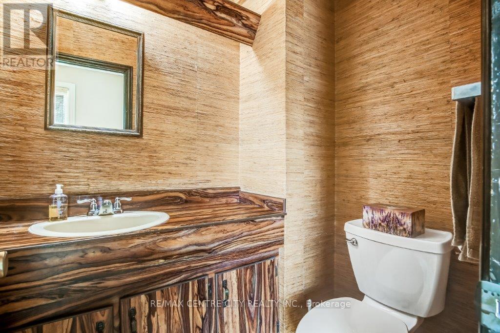 - - 769 Berkshire Drive, London South, Ontario  N6J 3S5 - Photo 3 - X12495842