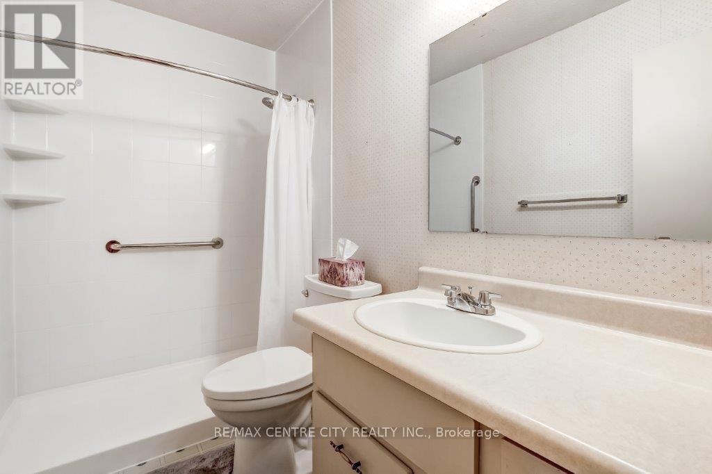 - - 769 Berkshire Drive, London South, Ontario  N6J 3S5 - Photo 32 - X12495842