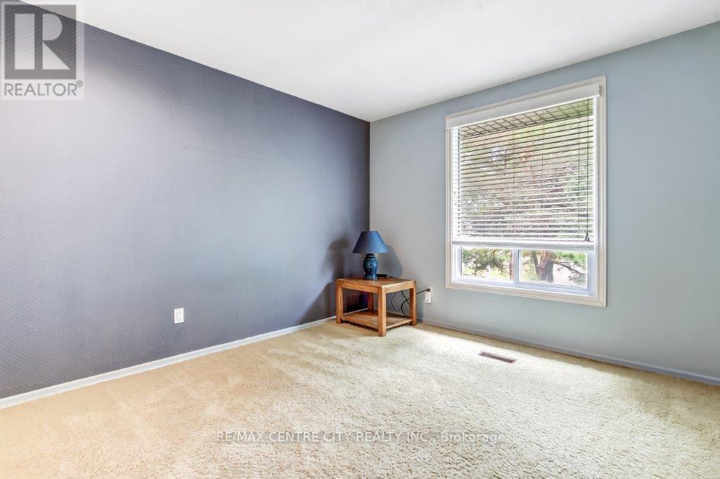 - - 769 Berkshire Drive, London South, Ontario  N6J 3S5 - Photo 33 - X12495842