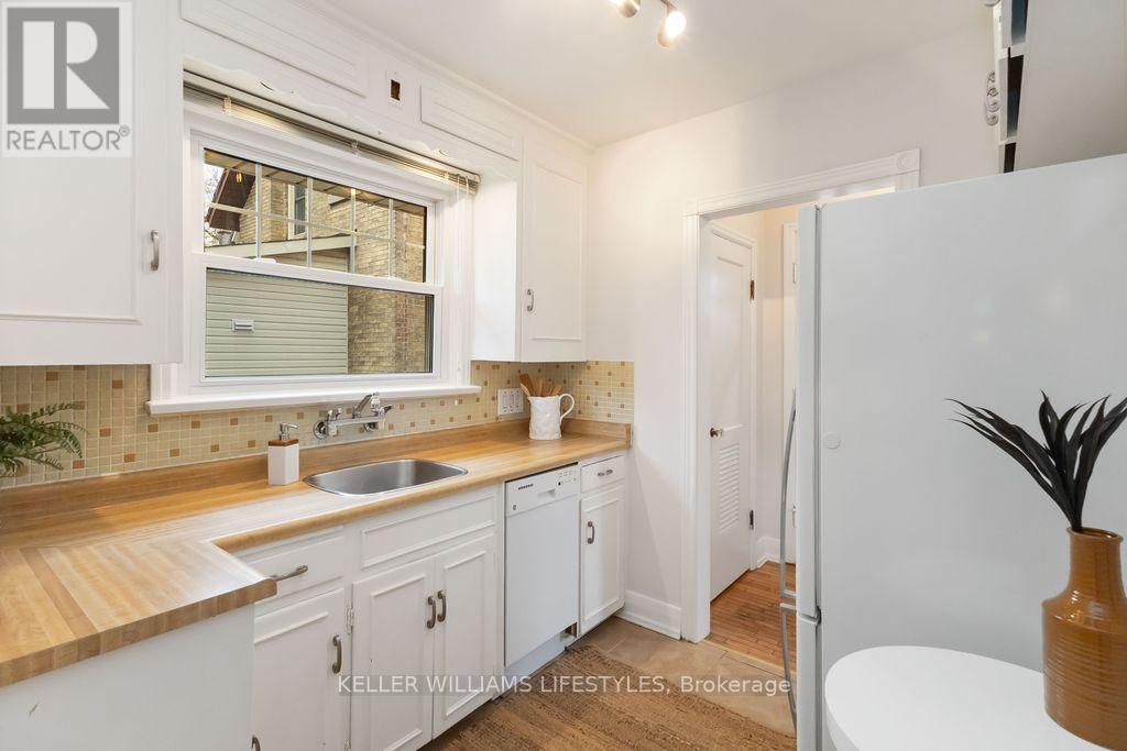 344 Emery St E Street, London South, Ontario  N6C 2E5 - Photo 19 - X12495844