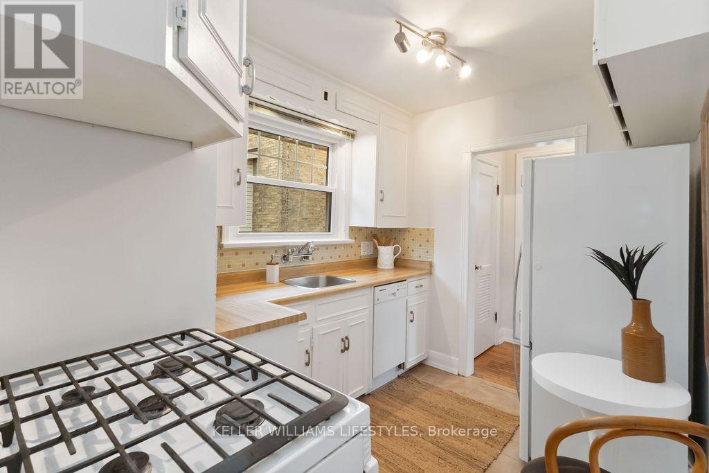 344 Emery St E Street, London South, Ontario  N6C 2E5 - Photo 20 - X12495844