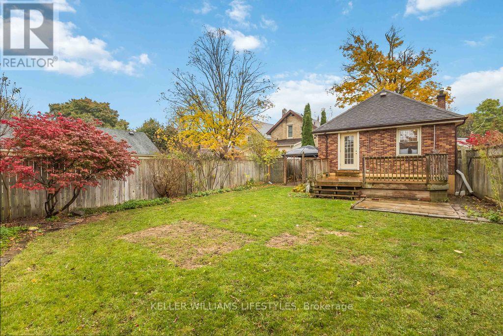 344 Emery St E Street, London South, Ontario  N6C 2E5 - Photo 36 - X12495844