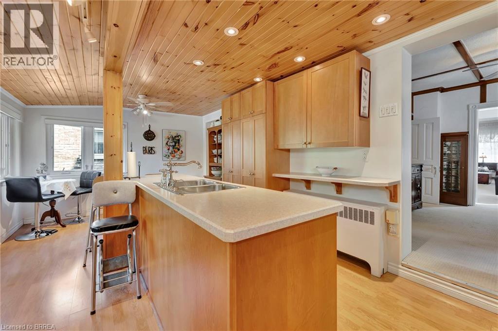 96 Walnut Street, Paris, Ontario  N3L 2J7 - Photo 16 - 40784645