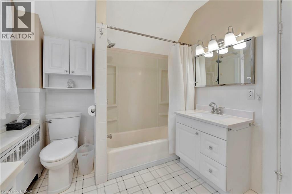 96 Walnut Street, Paris, Ontario  N3L 2J7 - Photo 27 - 40784645