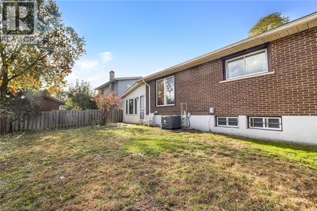 Photo 24 at 48 Ellenson Drive, Brantford Photo 24 at 48 Ellenson Drive, Brantford