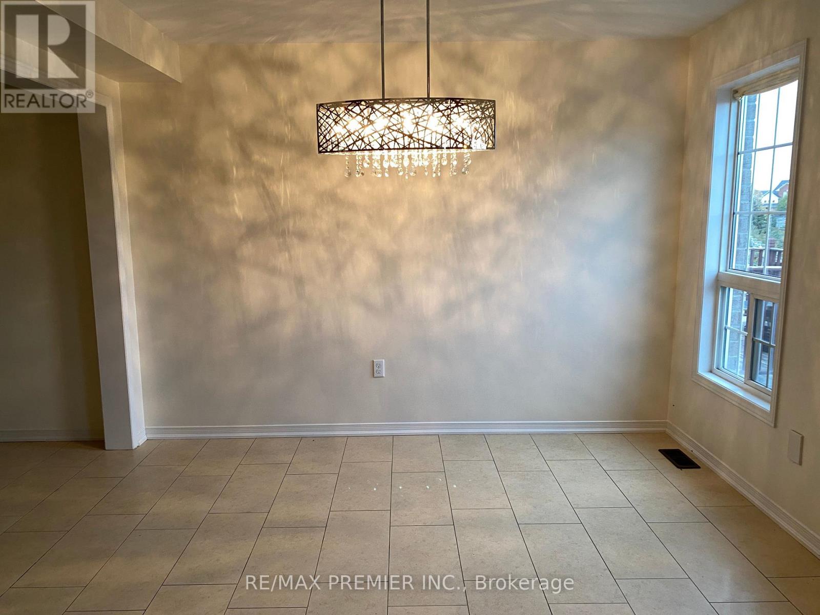 138 Keystar Court, Vaughan, Ontario  L4H 0G8 - Photo 10 - N12495748