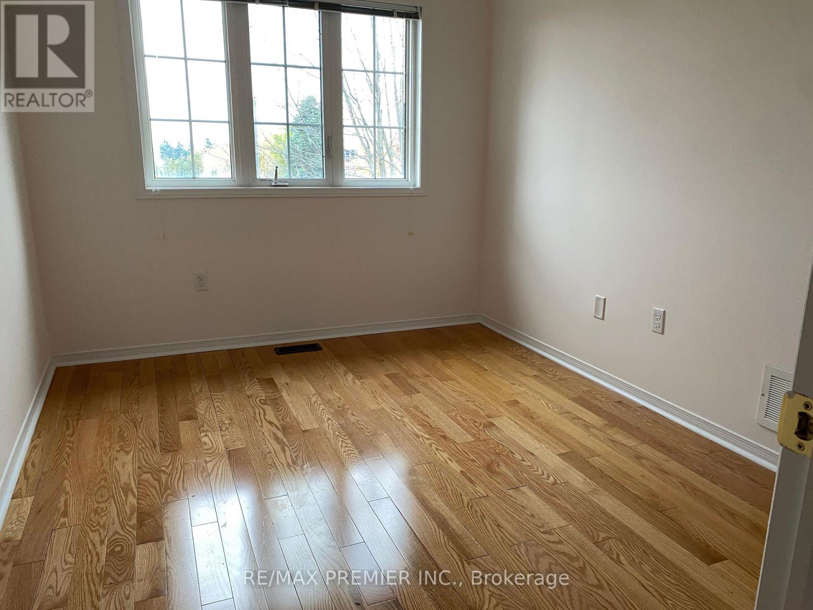 138 Keystar Court, Vaughan, Ontario  L4H 0G8 - Photo 13 - N12495748