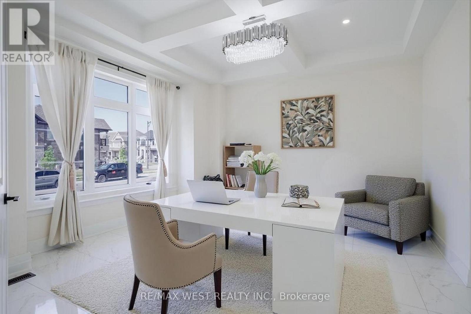 106 Silk Twist Drive, East Gwillimbury, Ontario  L9N 0W4 - Photo 7 - N12495758