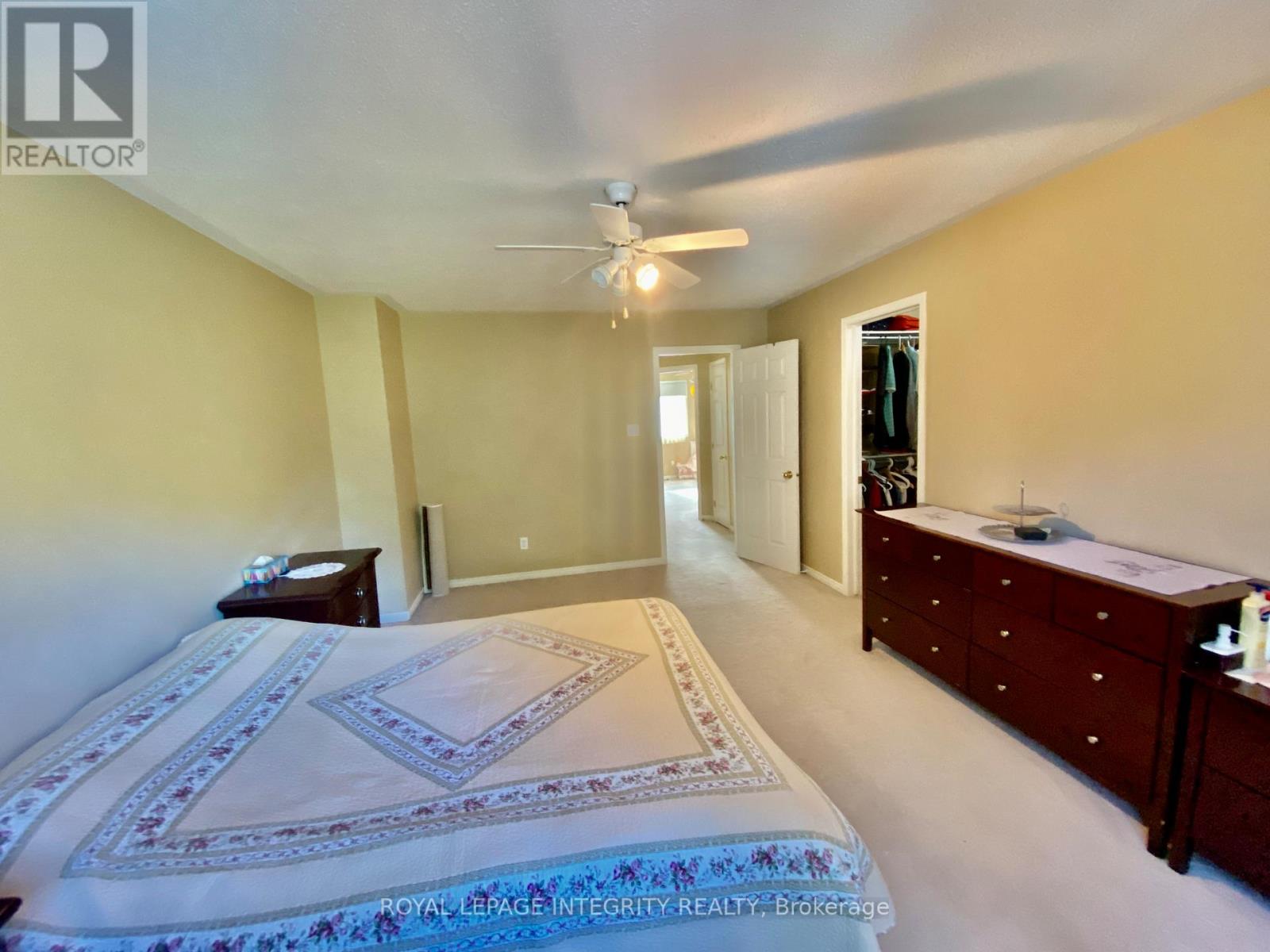 40 Jackman Terrace, Ottawa, Ontario  K2L 4E1 - Photo 15 - X12495976