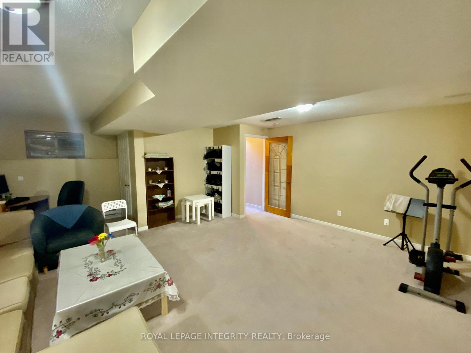 40 Jackman Terrace, Ottawa, Ontario  K2L 4E1 - Photo 25 - X12495976