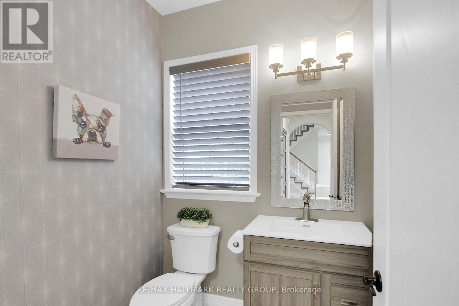 13 Beechgrove Gardens, Ottawa, Ontario  K2S 1W5 - Photo 18 - X12496016