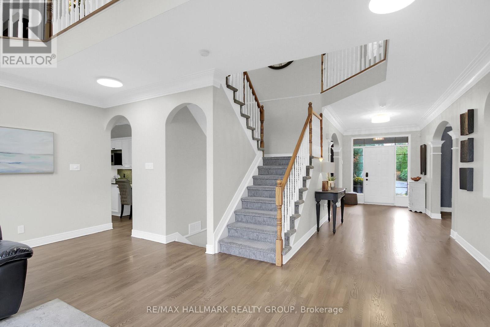 13 Beechgrove Gardens, Ottawa, Ontario  K2S 1W5 - Photo 40 - X12496016