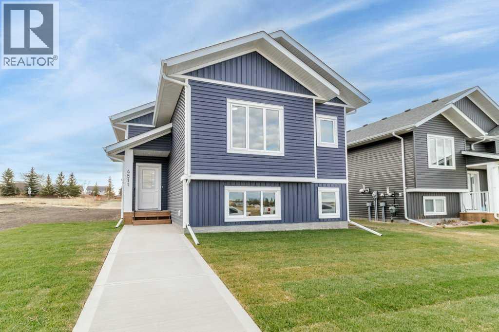 4811 56 Avenue, Bentley, Alberta  T0C 0J0 - Photo 1 - A2264252