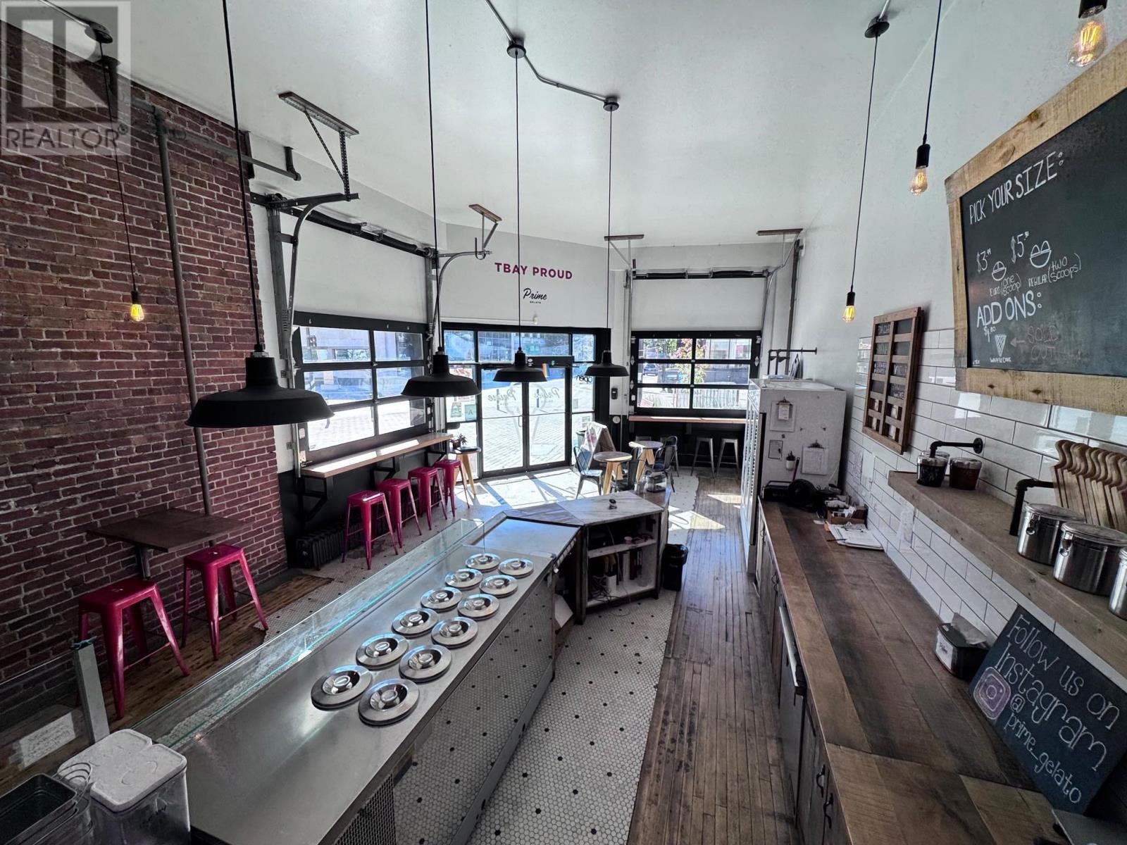 200 Red River Rd, Thunder Bay, Ontario  P7B 1A4 - Photo 4 - TB253377