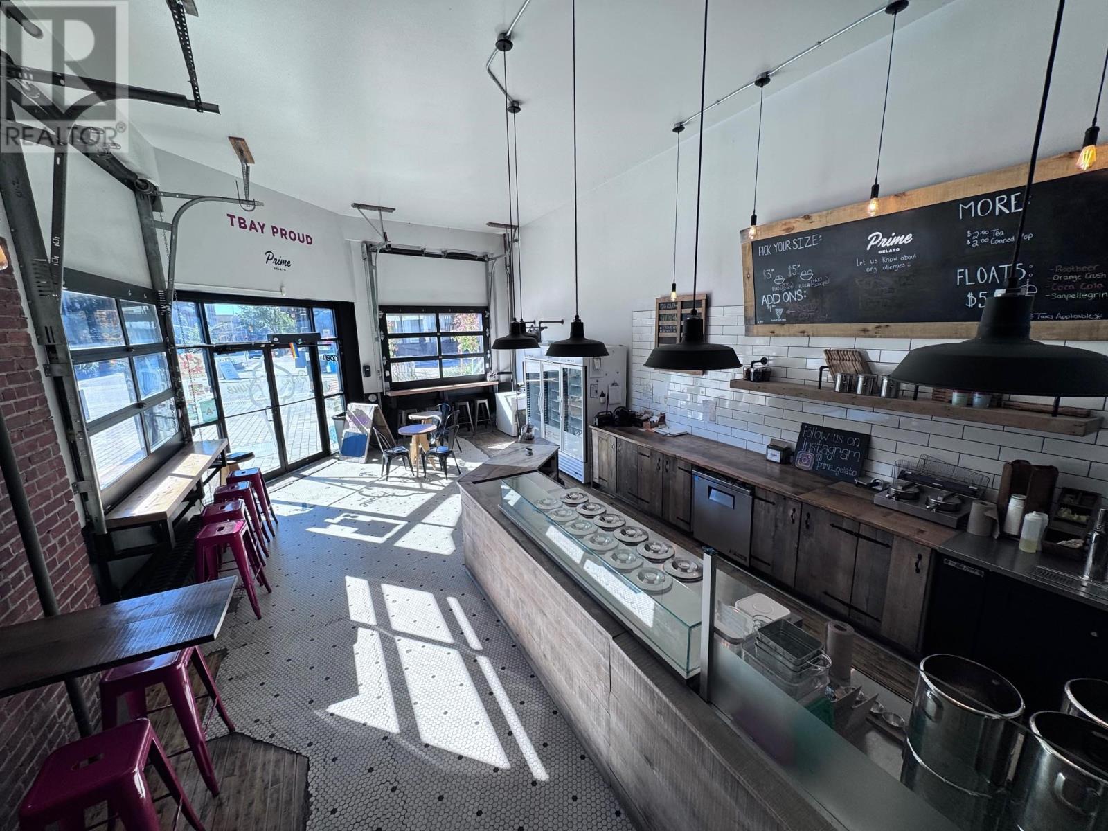 200 Red River Rd, Thunder Bay, Ontario  P7B 1A4 - Photo 5 - TB253377