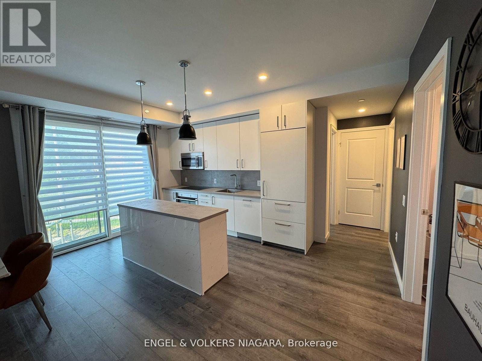 205 - 7549 A Kalar Road, Niagara Falls (Brown), Ontario  L2H 3W6 - Photo 6 - X12495960