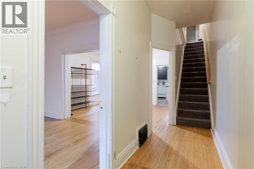 40 Century Street, Hamilton, Ontario  L8L 1V8 - Photo 5 - 40784184