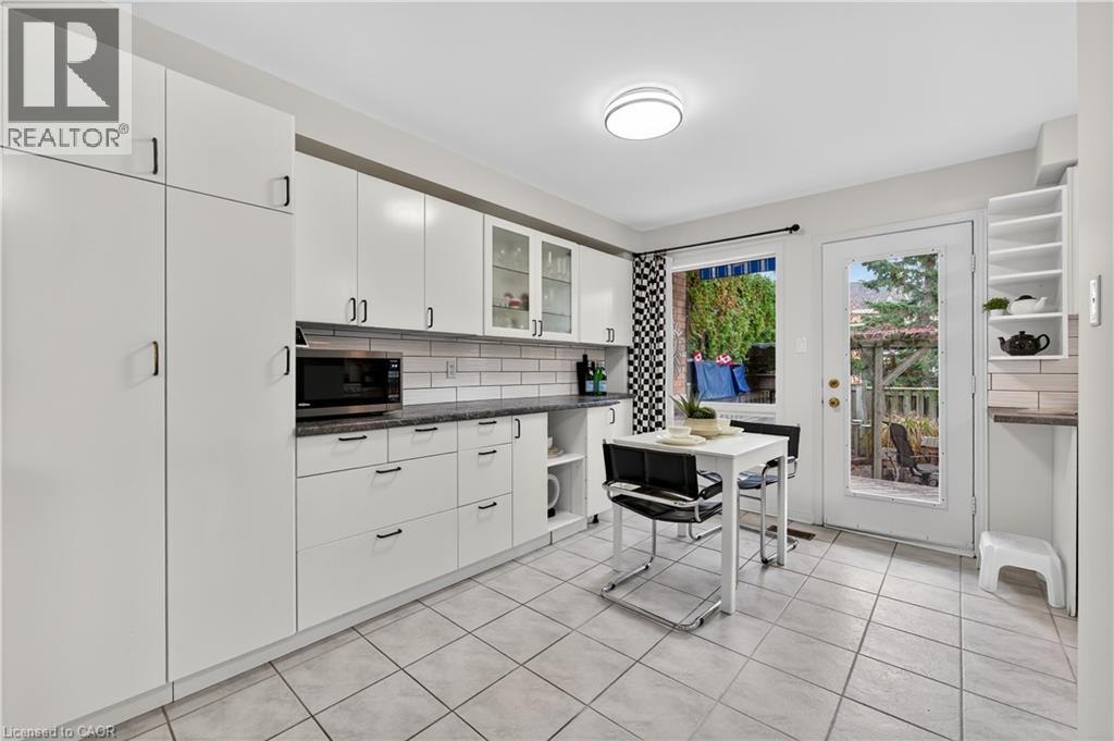 5198 Porter Street, Burlington, Ontario  L7L 6R2 - Photo 11 - 40784013