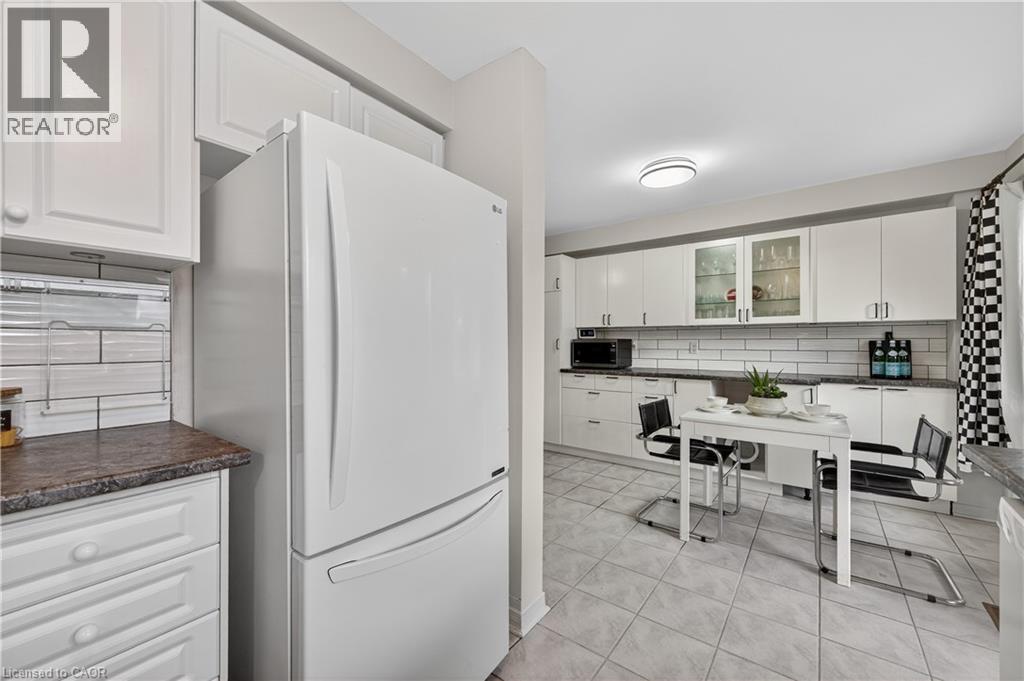 5198 Porter Street, Burlington, Ontario  L7L 6R2 - Photo 18 - 40784013