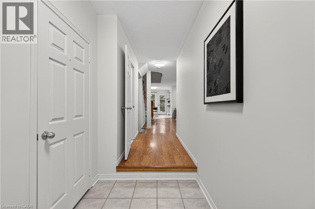 5198 Porter Street, Burlington, Ontario  L7L 6R2 - Photo 6 - 40784013