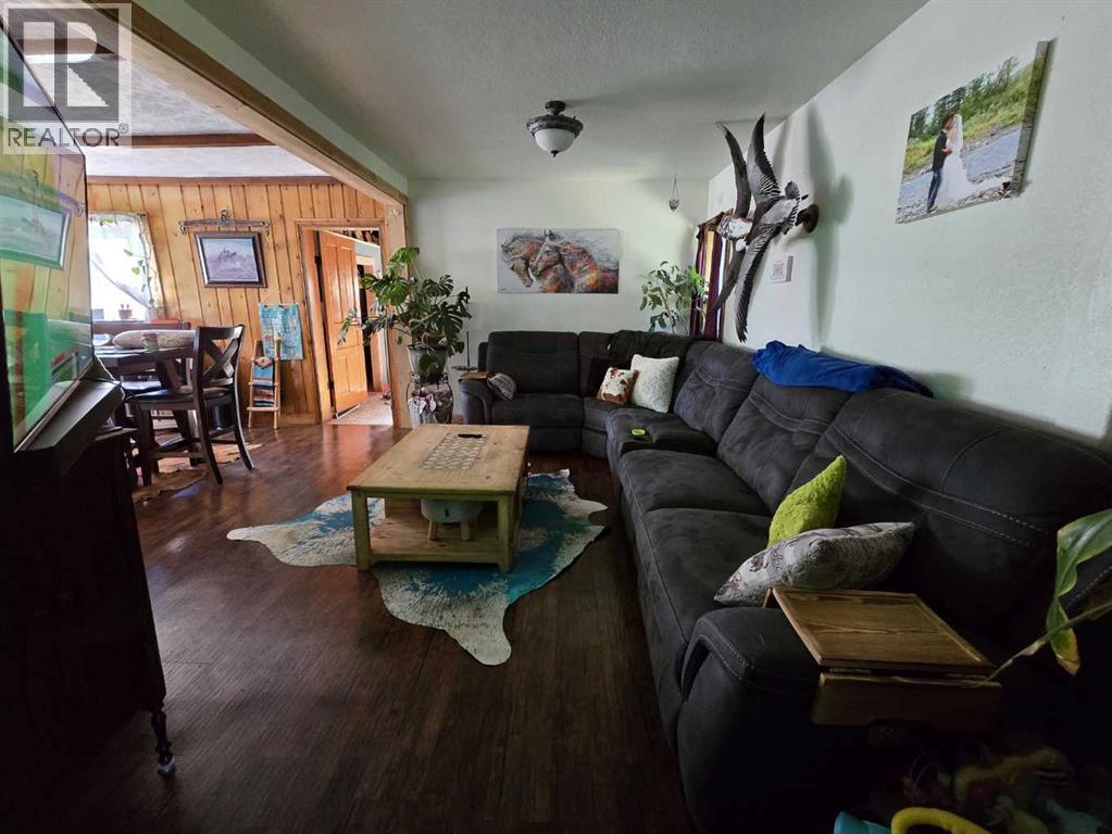 7404 Rge Rd 3-0, Rural Pincher Creek No. 9, Alberta  T0K 1H0 - Photo 7 - A2267487