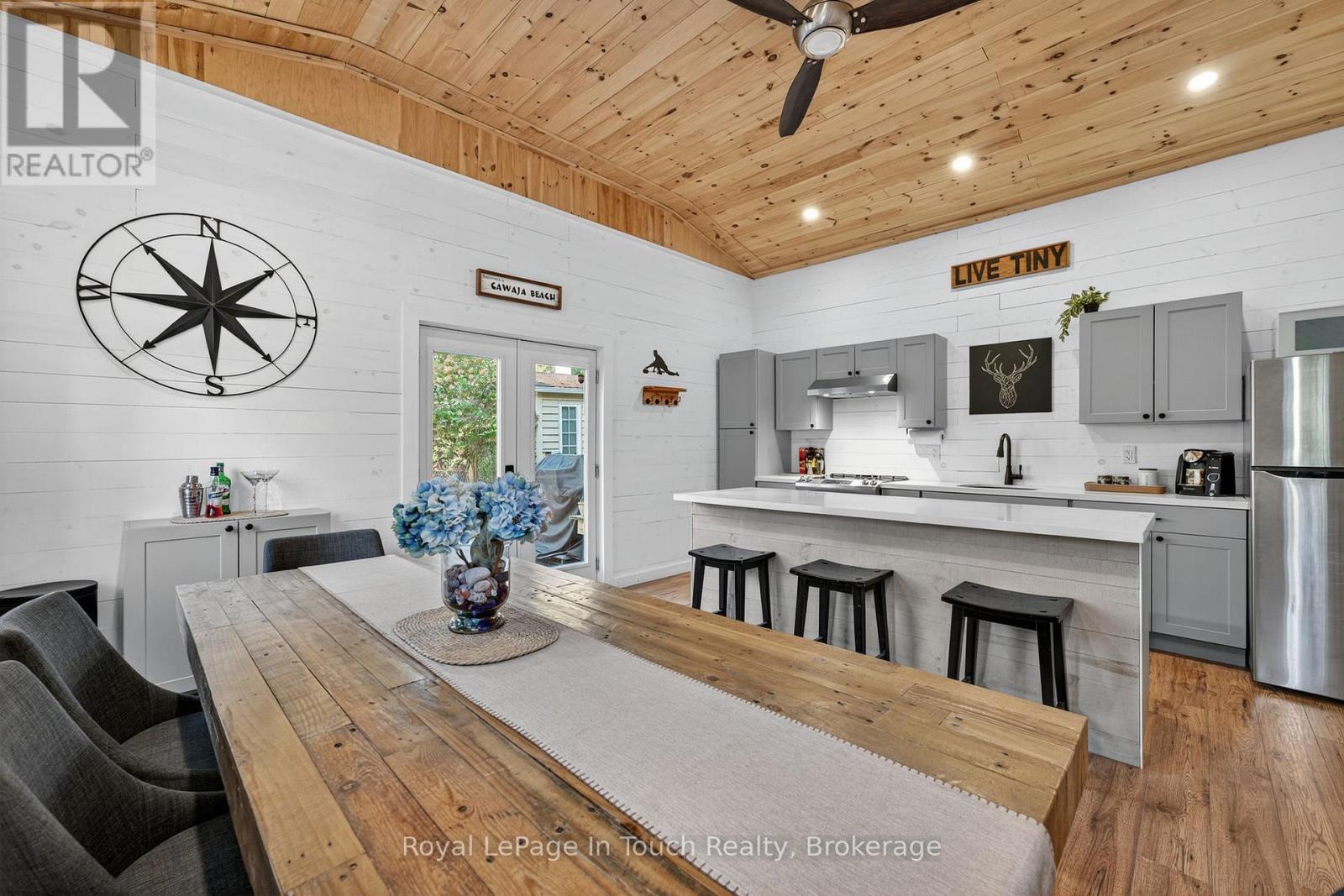 302 Concession 11 Road W, Tiny, Ontario  L0L 2J0 - Photo 12 - S12495910