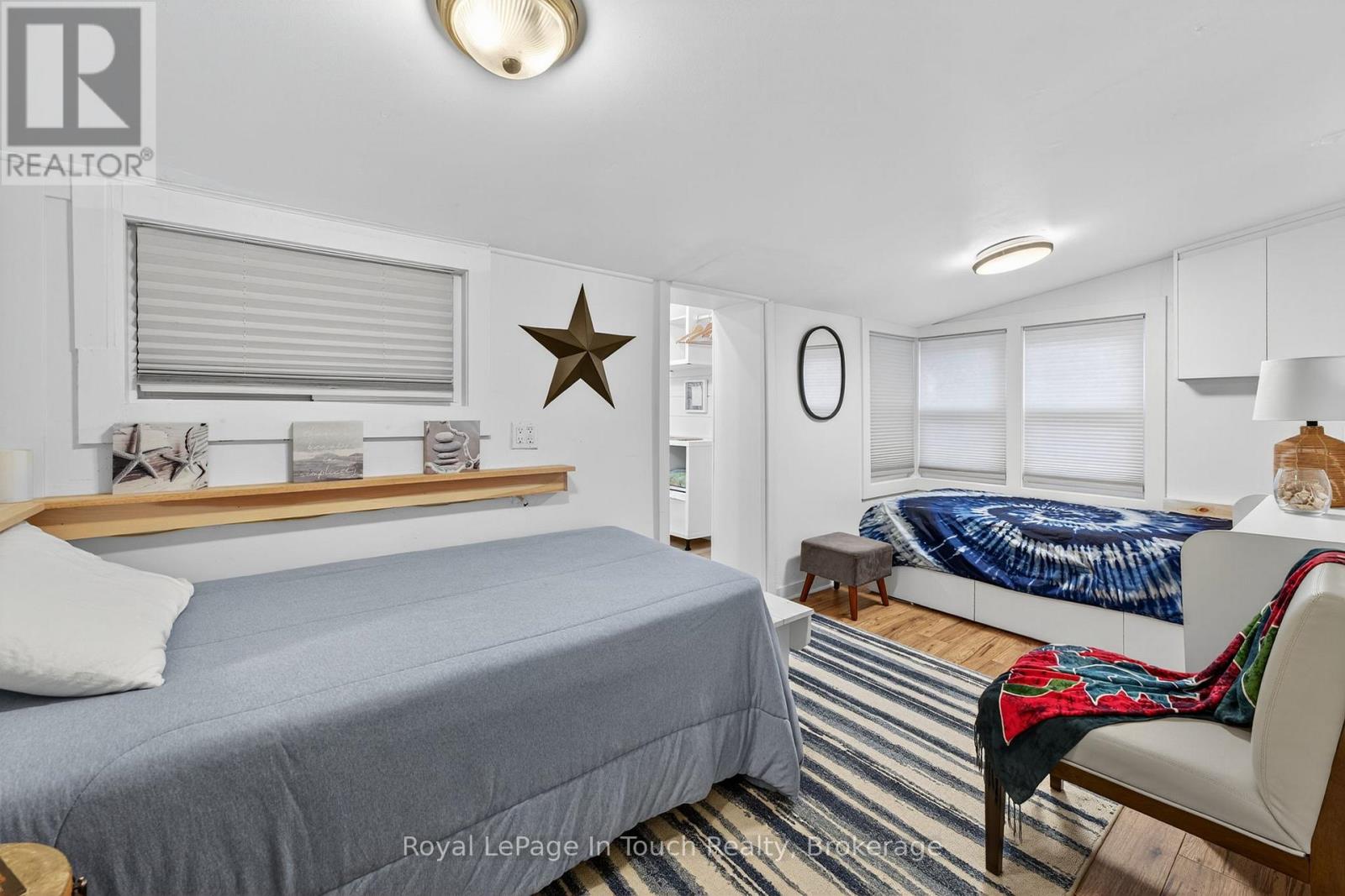 302 Concession 11 Road W, Tiny, Ontario  L0L 2J0 - Photo 21 - S12495910