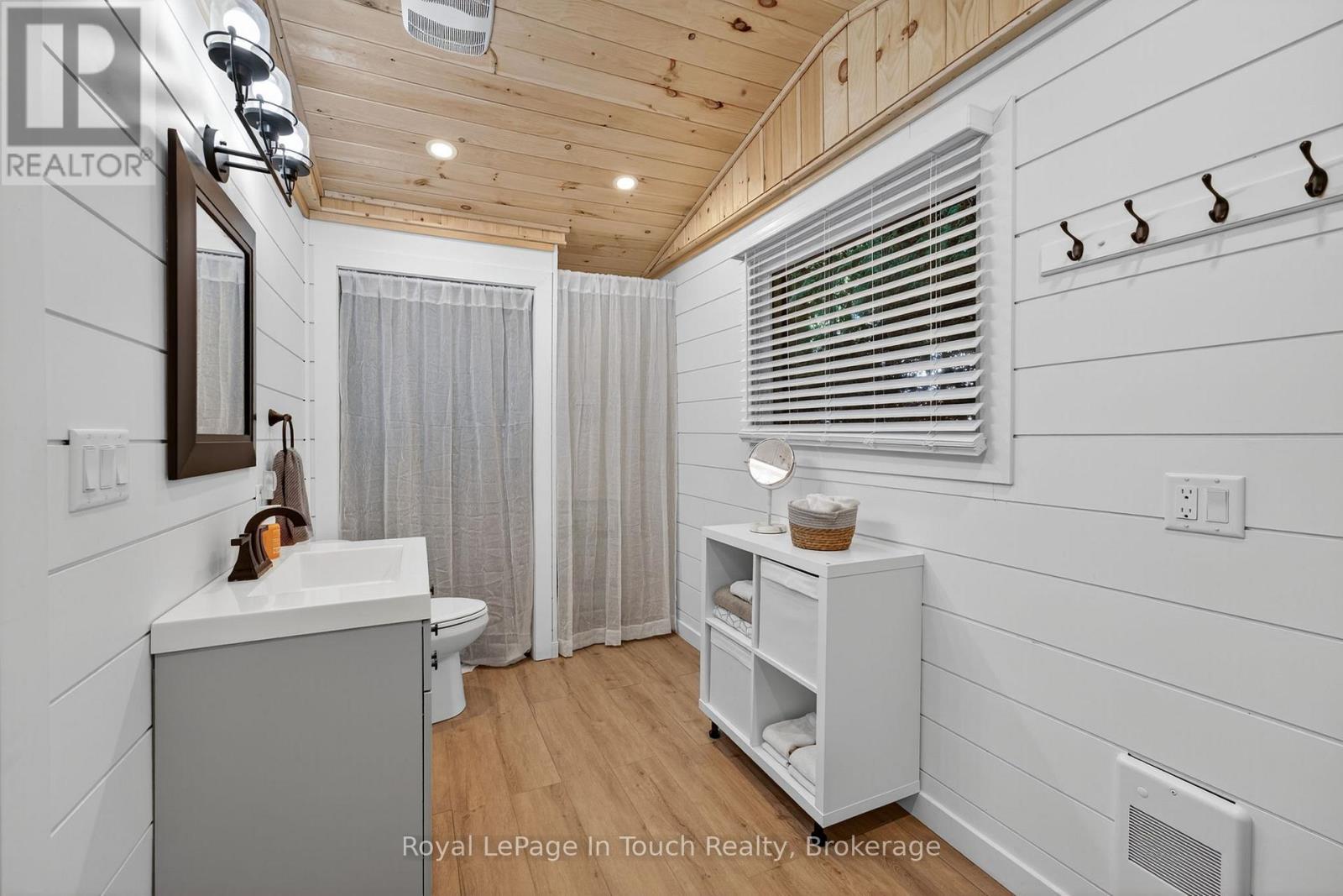 302 Concession 11 Road W, Tiny, Ontario  L0L 2J0 - Photo 22 - S12495910