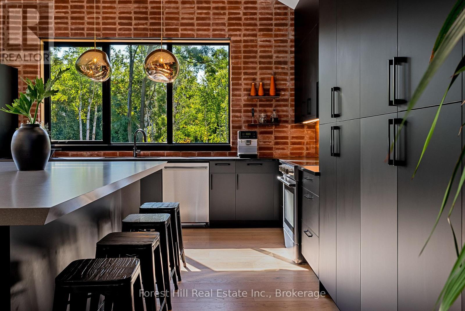 854 Sixth Street, Clearview, Ontario  L9Y 3Y9 - Photo 10 - S12496018