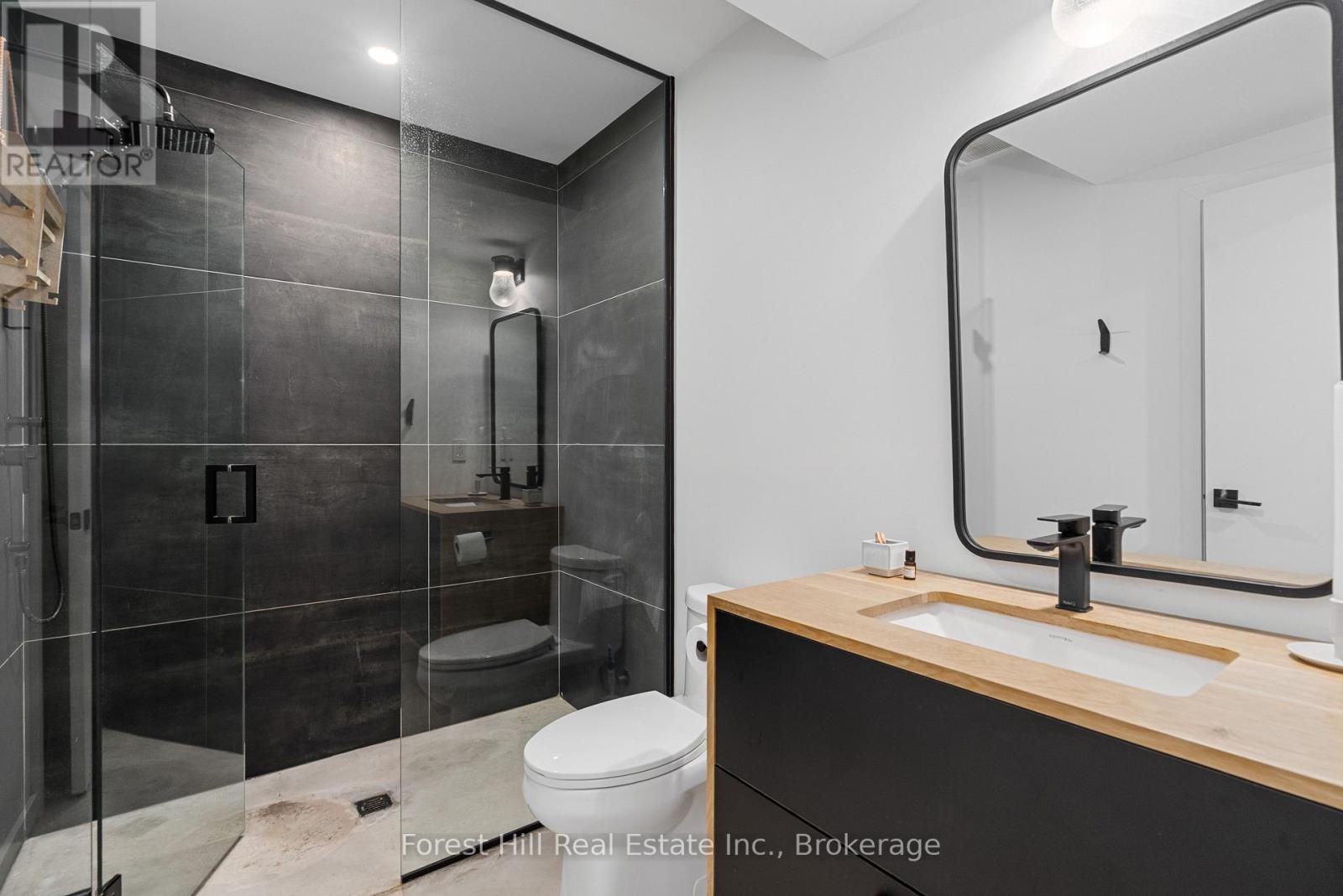 854 Sixth Street, Clearview, Ontario  L9Y 3Y9 - Photo 29 - S12496018