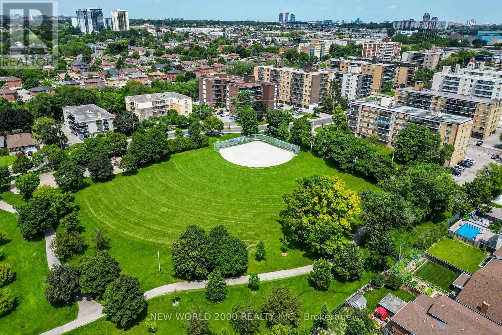 58 Comay Road, Toronto, Ontario  M6M 2L1 - Photo 50 - W12495688