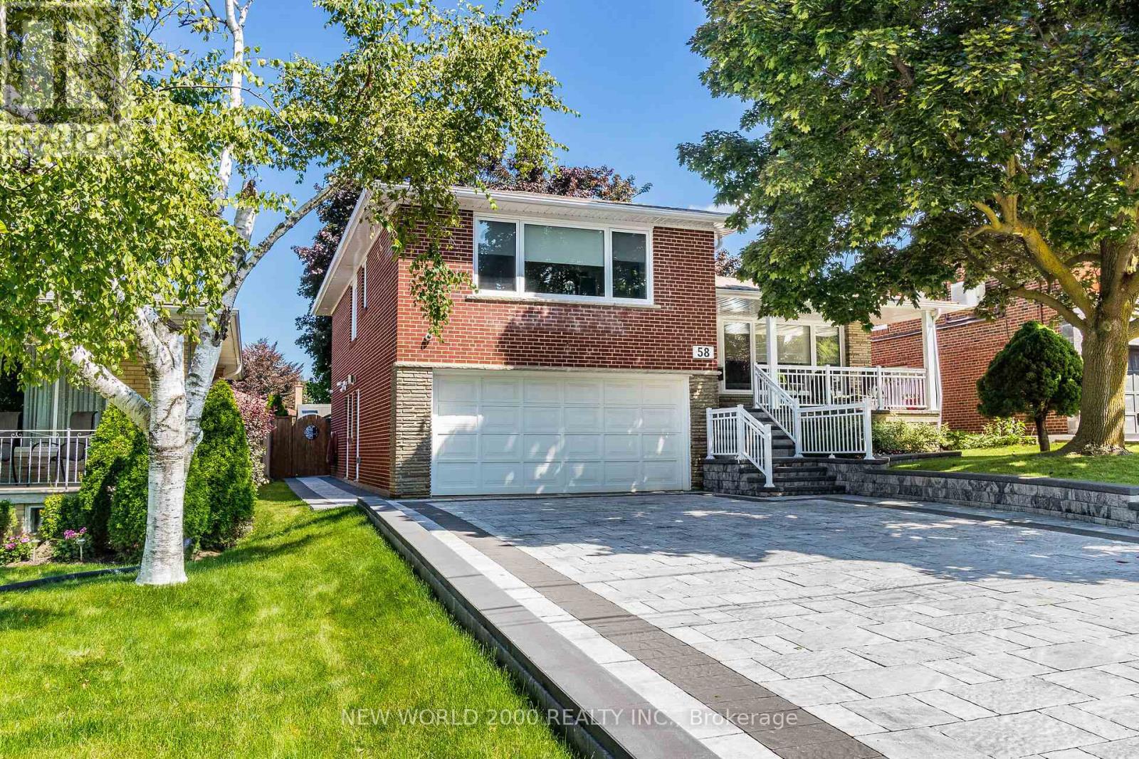 58 COMAY ROAD, Toronto, Ontario