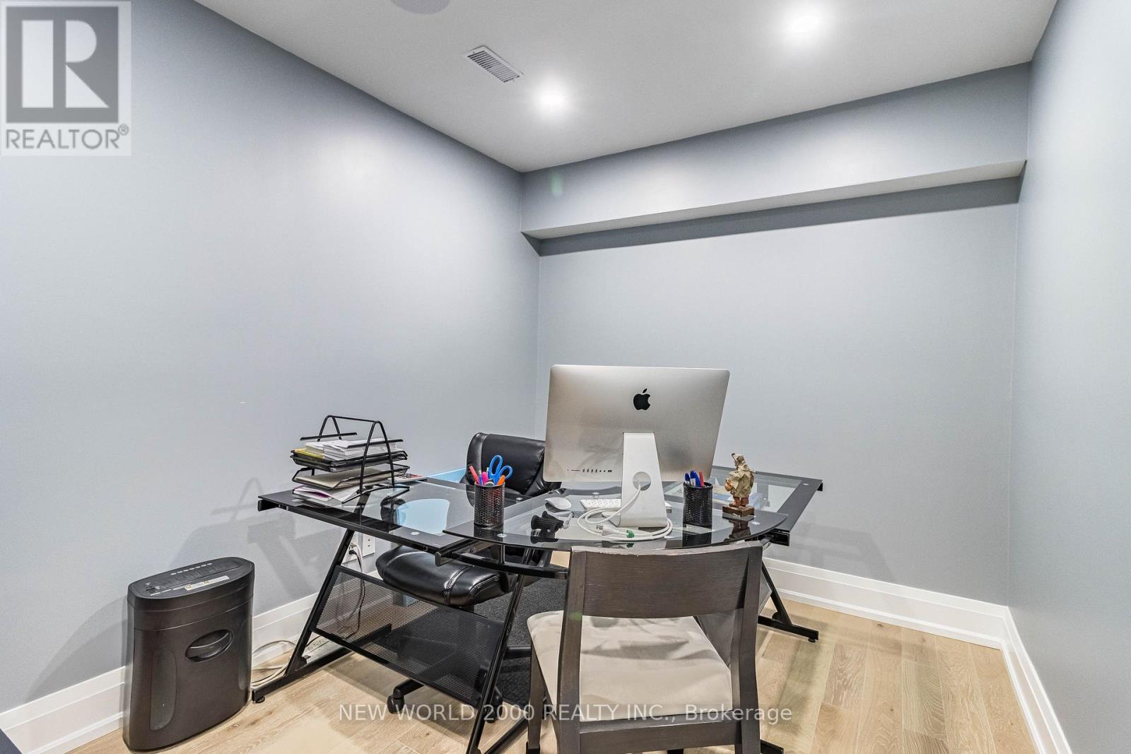 58 Comay Road, Toronto, Ontario  M6M 2L1 - Photo 41 - W12495700