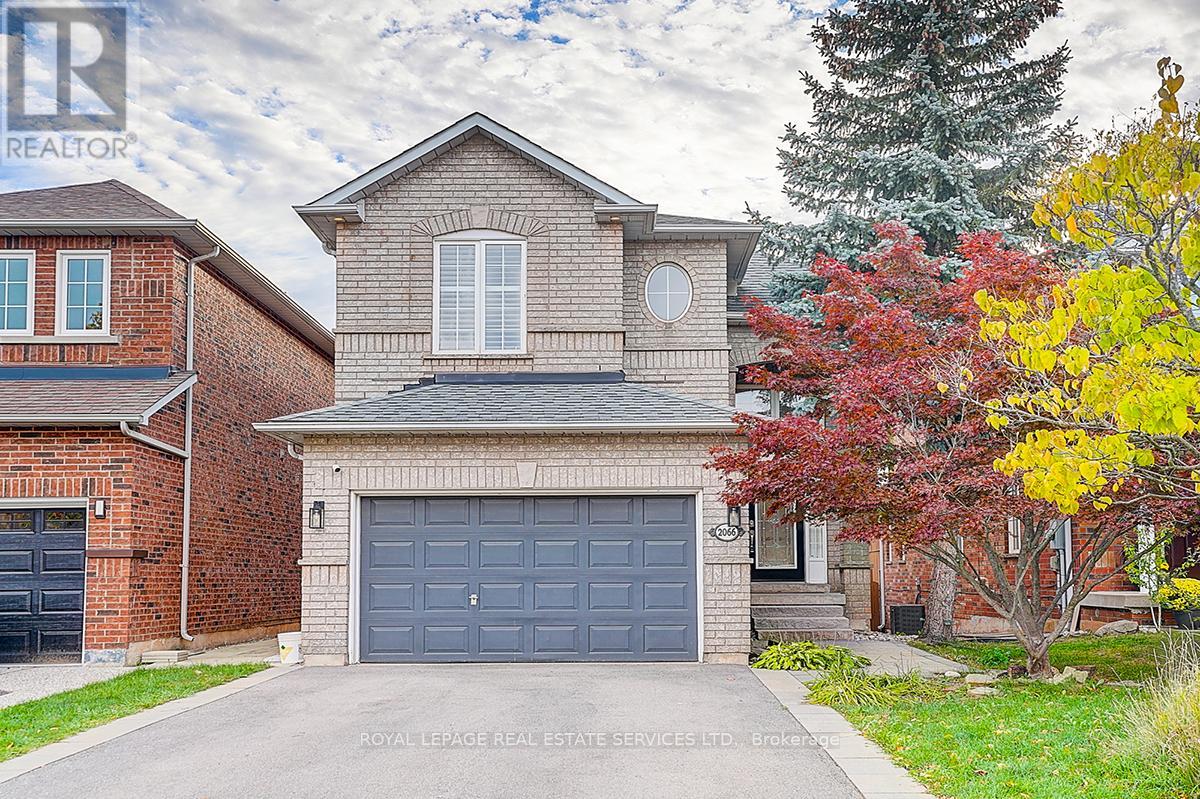 2066 DEER PARK ROAD, Oakville, Ontario