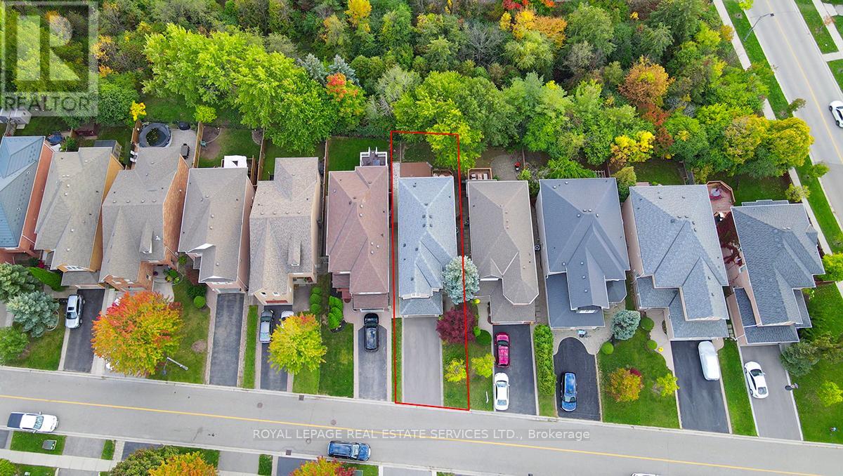 2066 Deer Park Road, Oakville, Ontario  L6M 3V8 - Photo 45 - W12495714