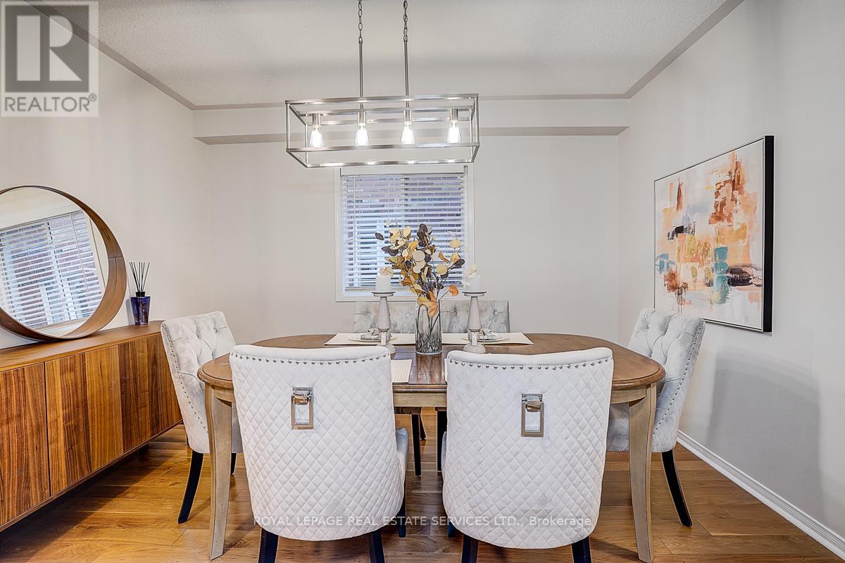 2066 Deer Park Road, Oakville, Ontario  L6M 3V8 - Photo 9 - W12495714